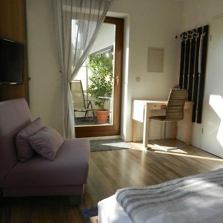 Apartment Am Stadtpark نيوماركت إن دير أوبيرفالز المظهر الخارجي الصورة