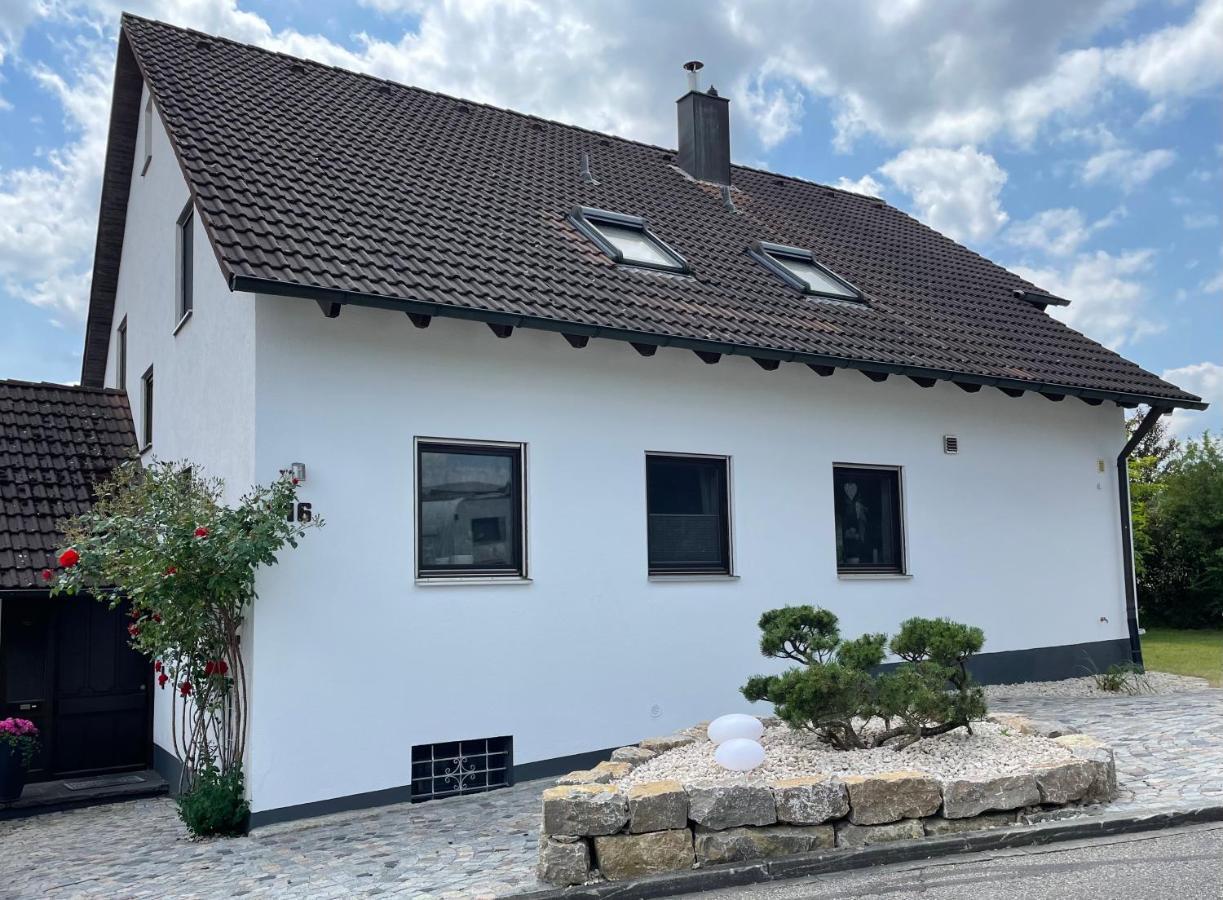Apartment Am Stadtpark نيوماركت إن دير أوبيرفالز المظهر الخارجي الصورة